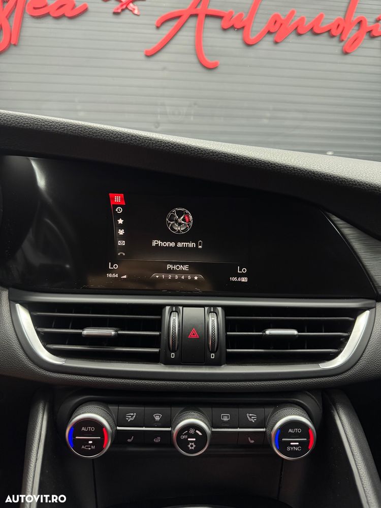 Alfa Romeo Giulia 2.2 JTDM Aut. - 12