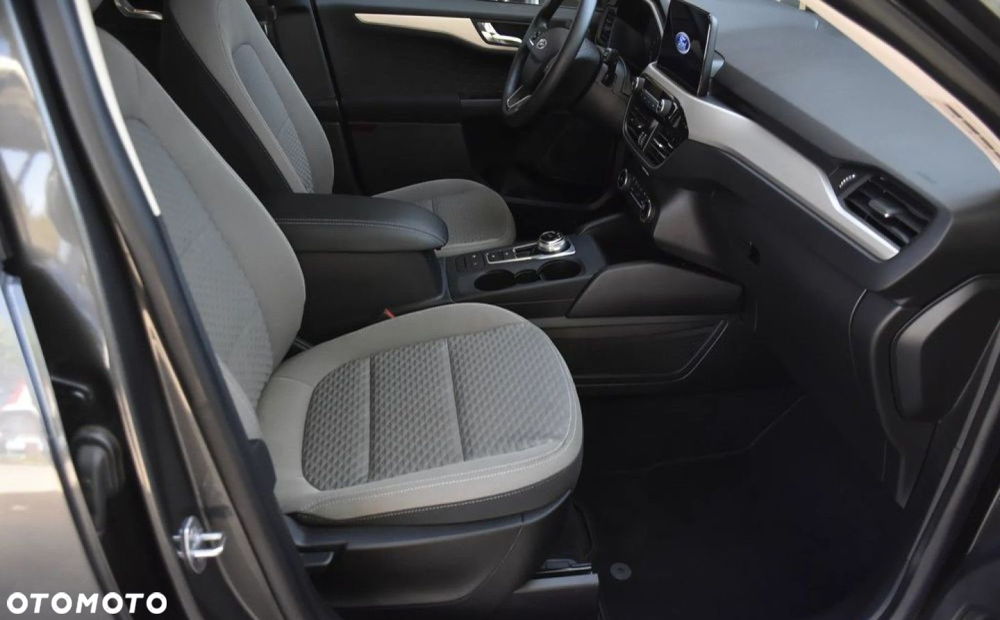 Ford Escape 1.5 EcoBoost AWD SE - 9