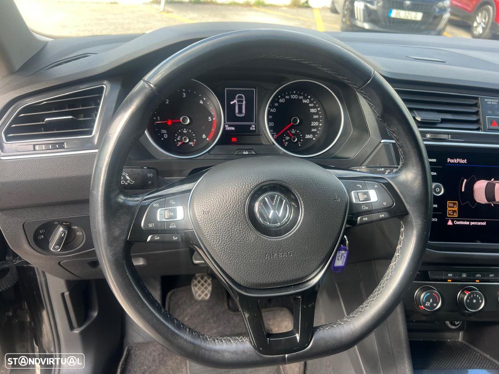 VW Tiguan 1.6 TDI Tech - 14