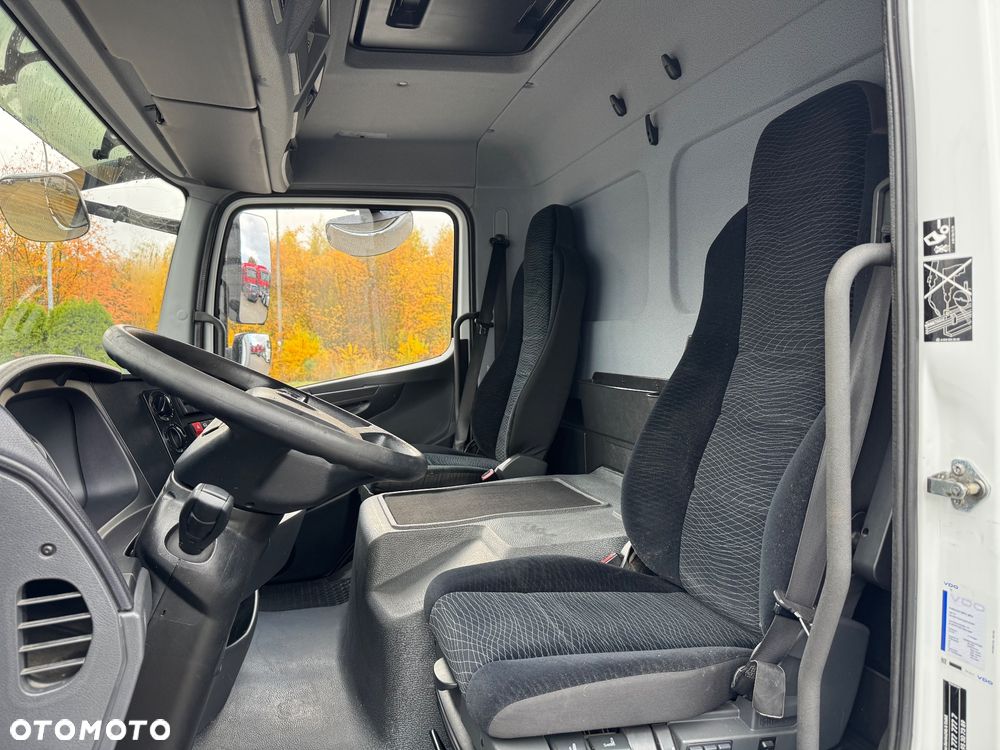 Mercedes-Benz ATEGO - 28