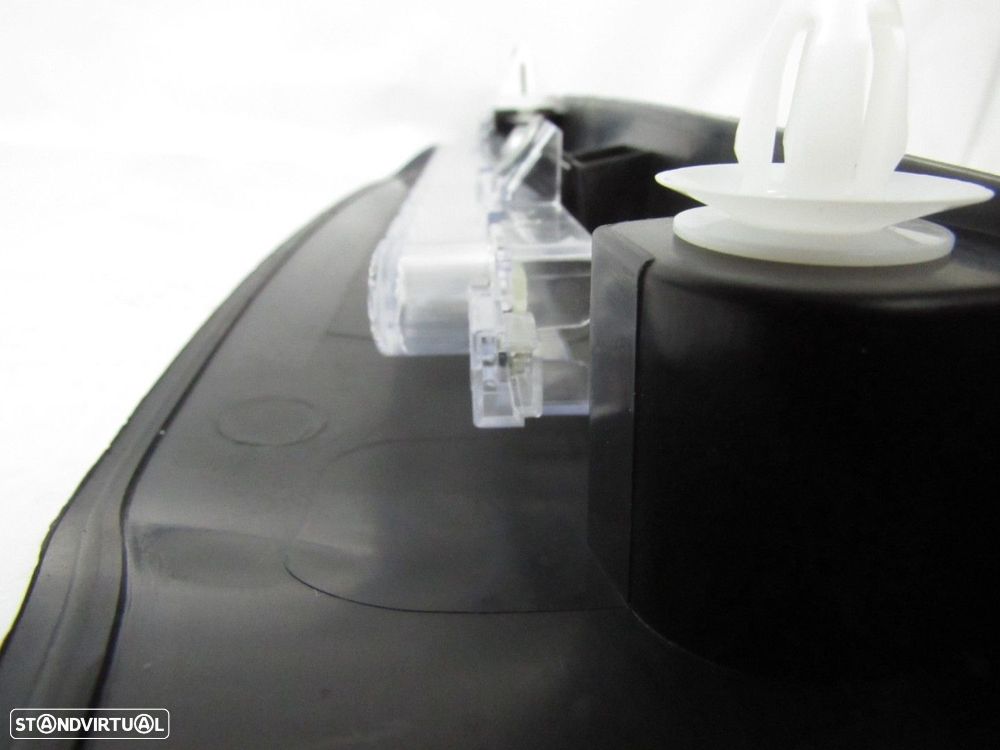 Terceira luz stop Seminovo/ Original MINI MINI (F56)/MINI MINI (F55) 63257297411 - 2