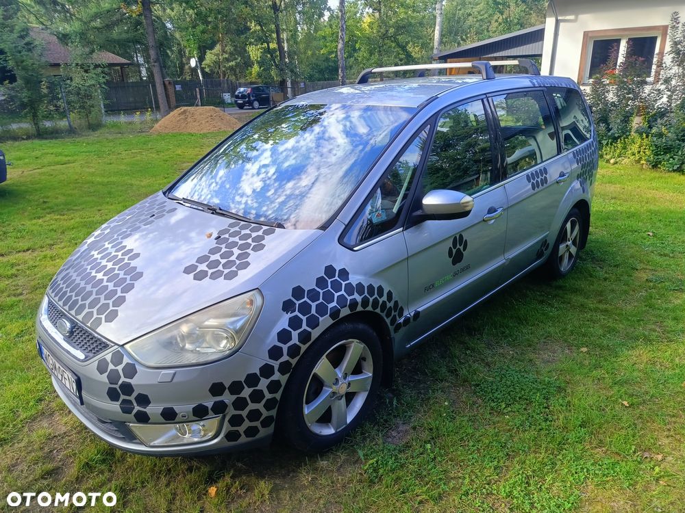 Ford Galaxy - 1