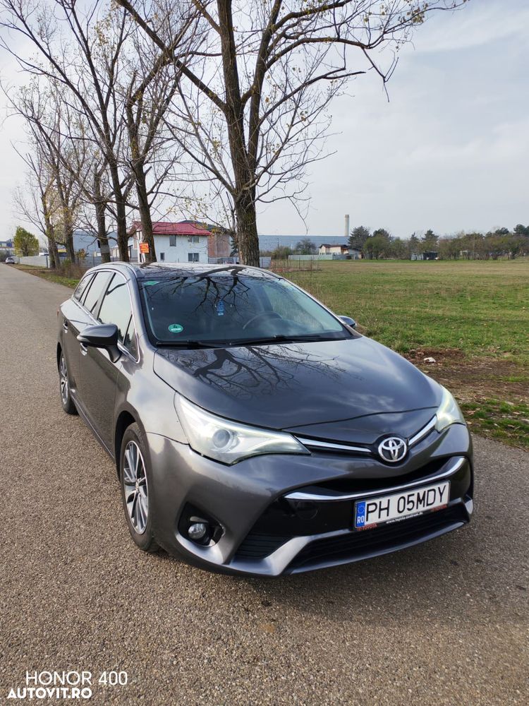 Toyota Avensis 1.8 Executive - 3