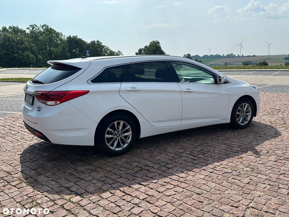 Hyundai i40 Kombi blue 1.7 CRDi Style - 21