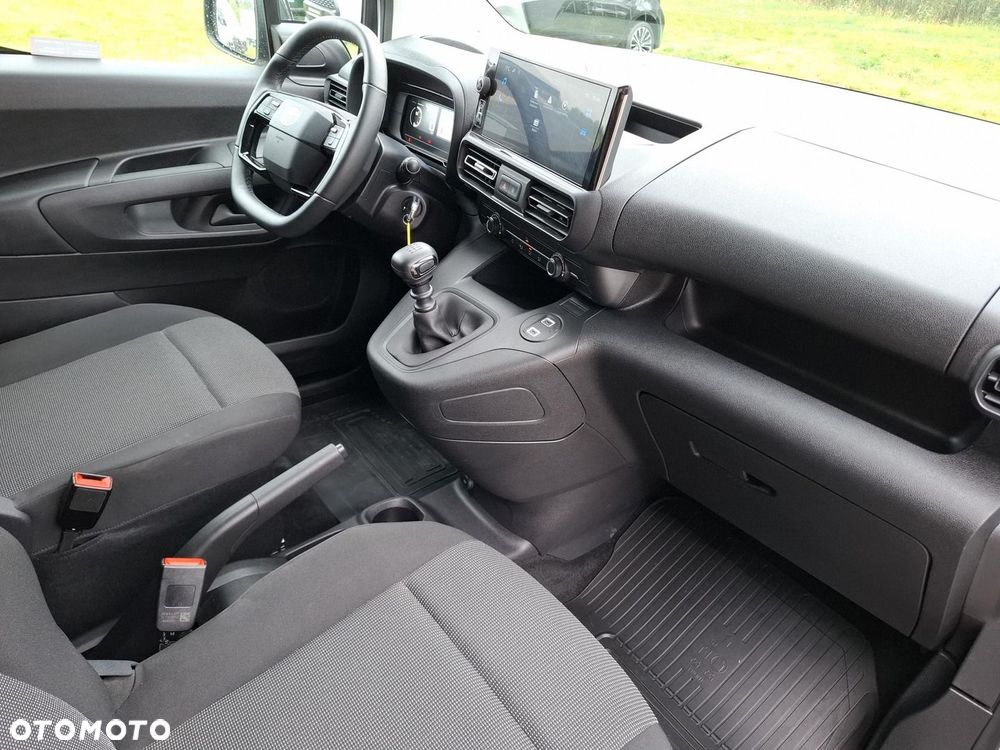 Toyota PROACE CITY - 7