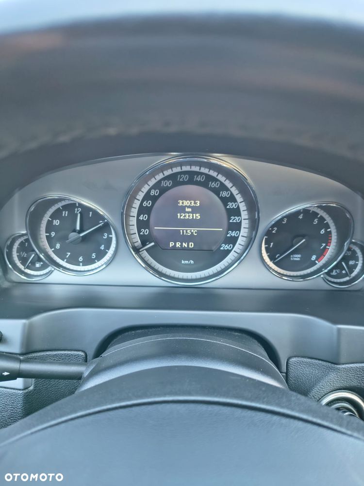 Mercedes-Benz Klasa E - 8