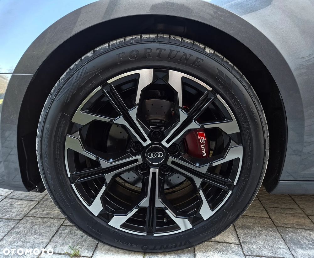 Audi A4 Avant 2.0 TDI S tronic quattro sport - 35