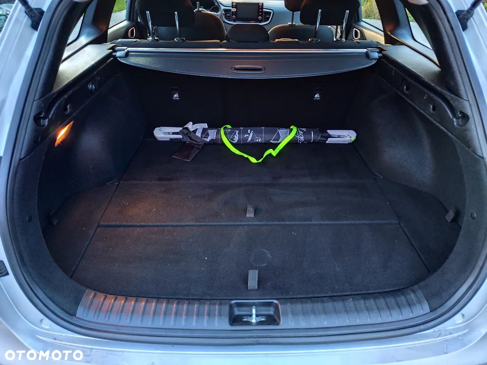 Kia Ceed 1.5 T-GDI M - 25