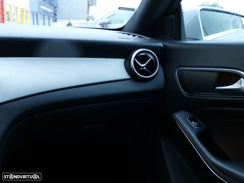 Mercedes-Benz CLA 200 CDi Urban Aut. - 28