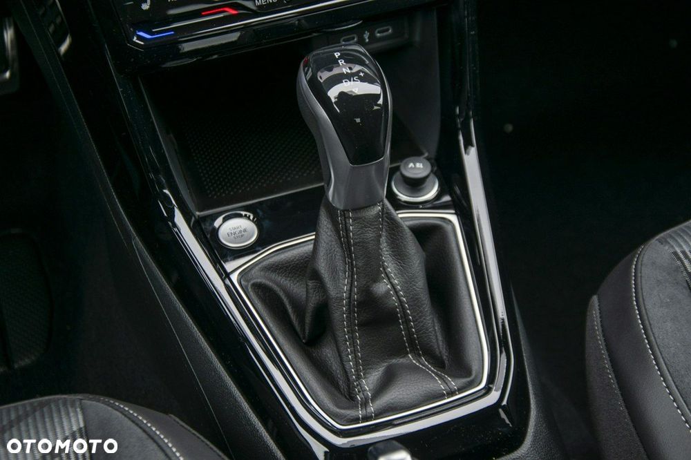 Volkswagen T-Cross - 20