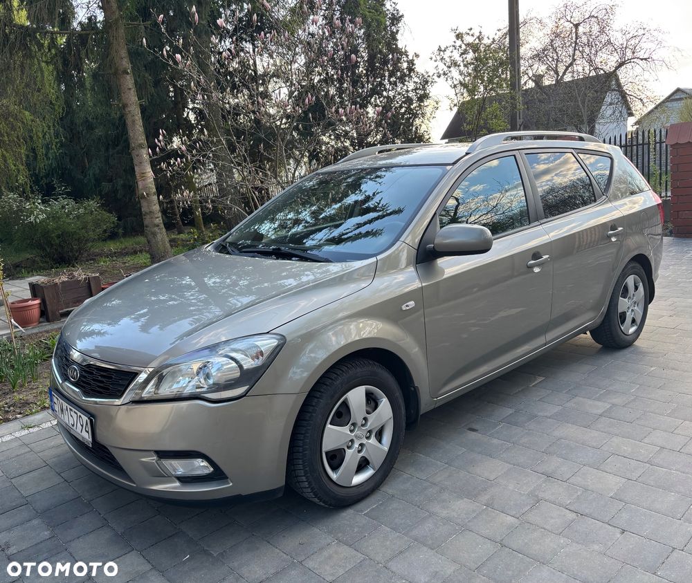 Kia Ceed 1.6 Crdi M - 3
