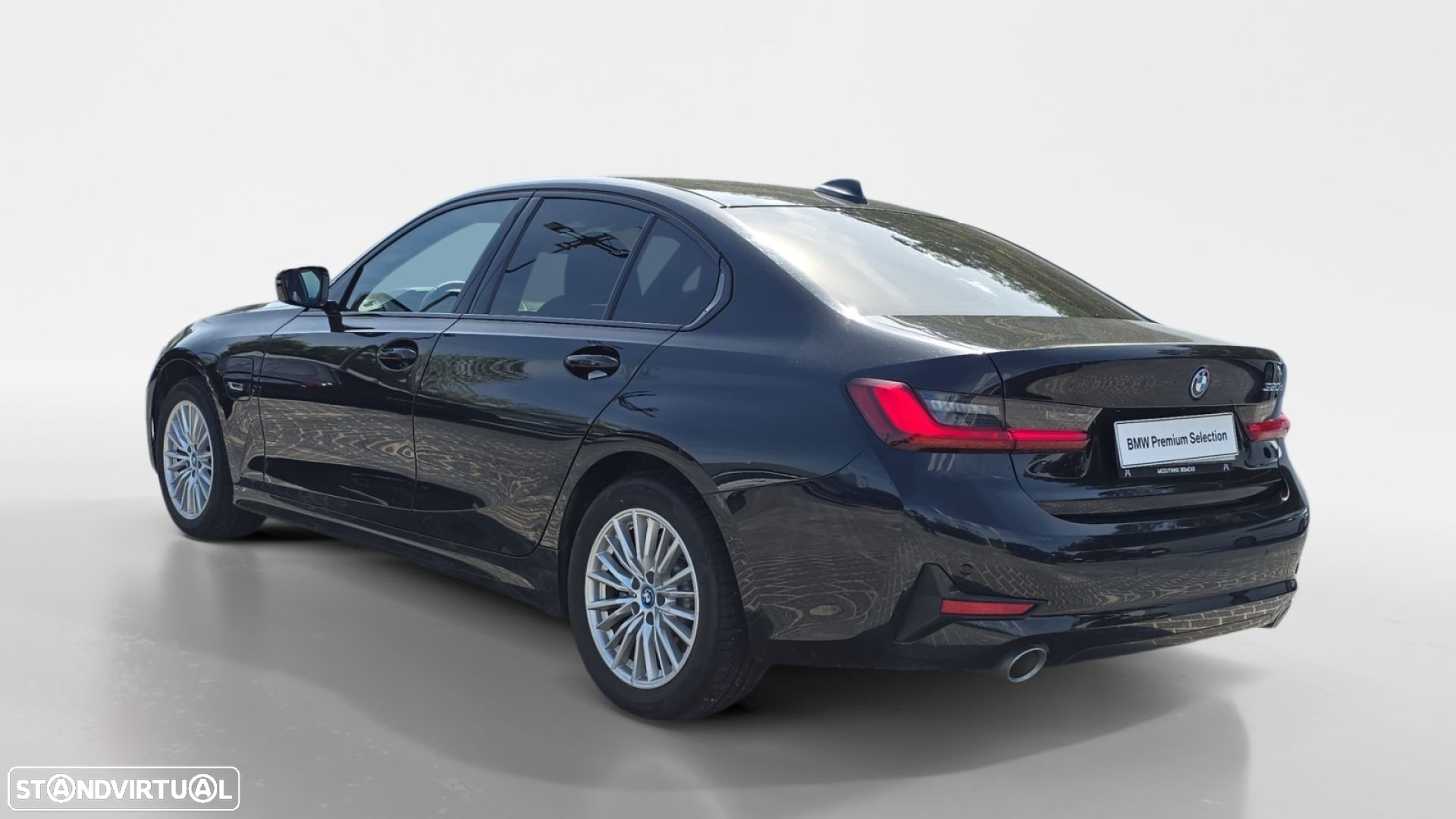 BMW 320 e Auto - 3