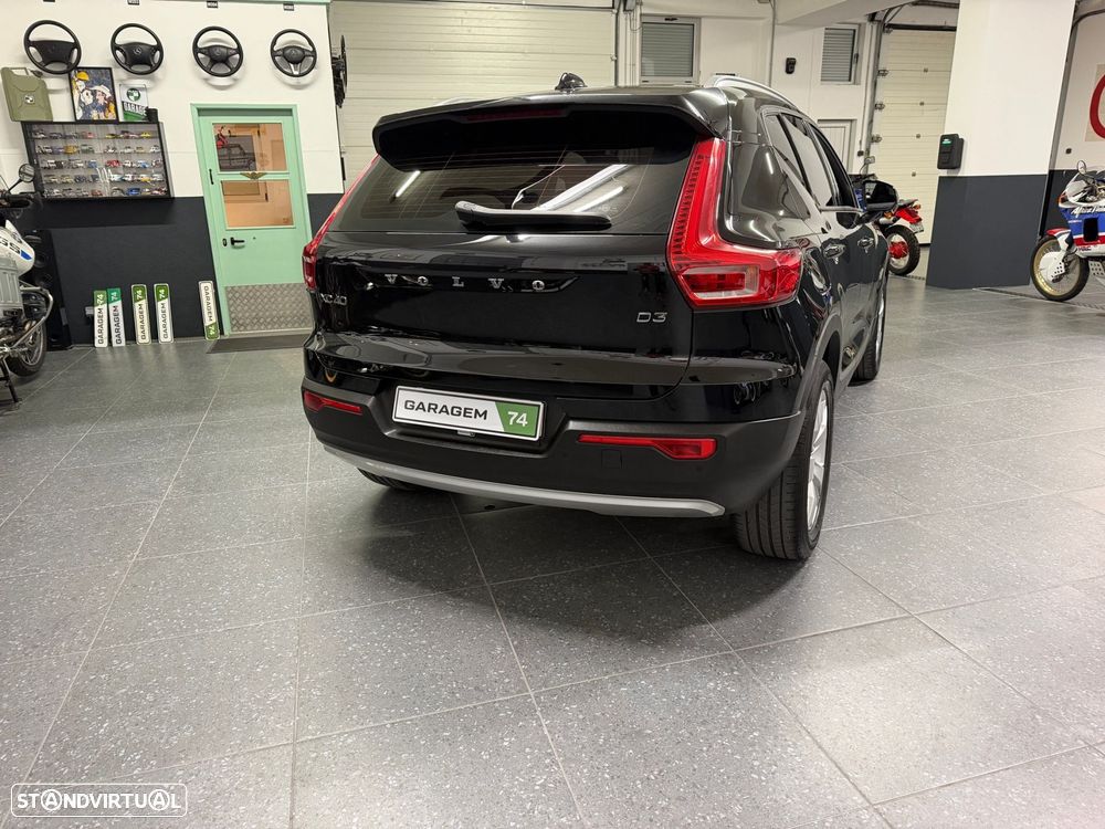 Volvo XC 40 2.0 D3 - 36