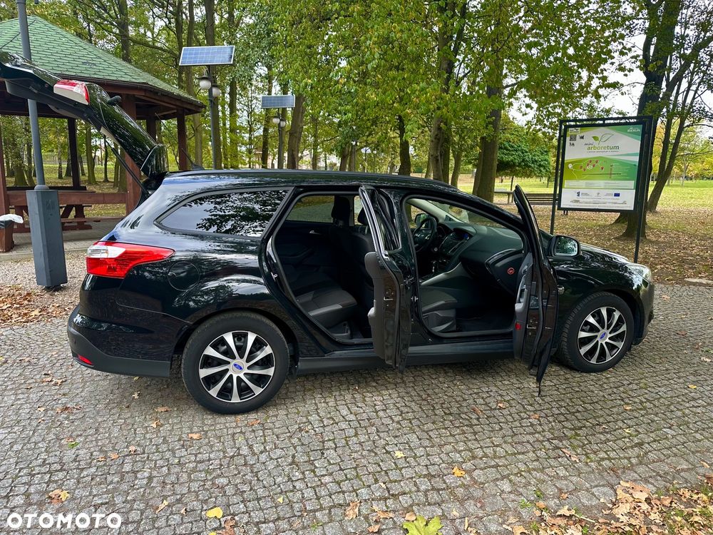 Ford Focus - 1