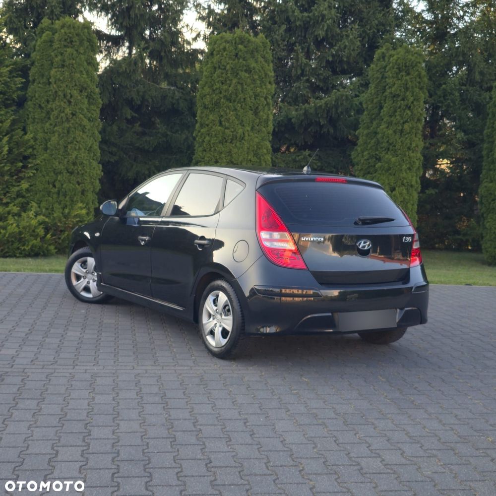 Hyundai i30 1.4 Edition Plus - 11
