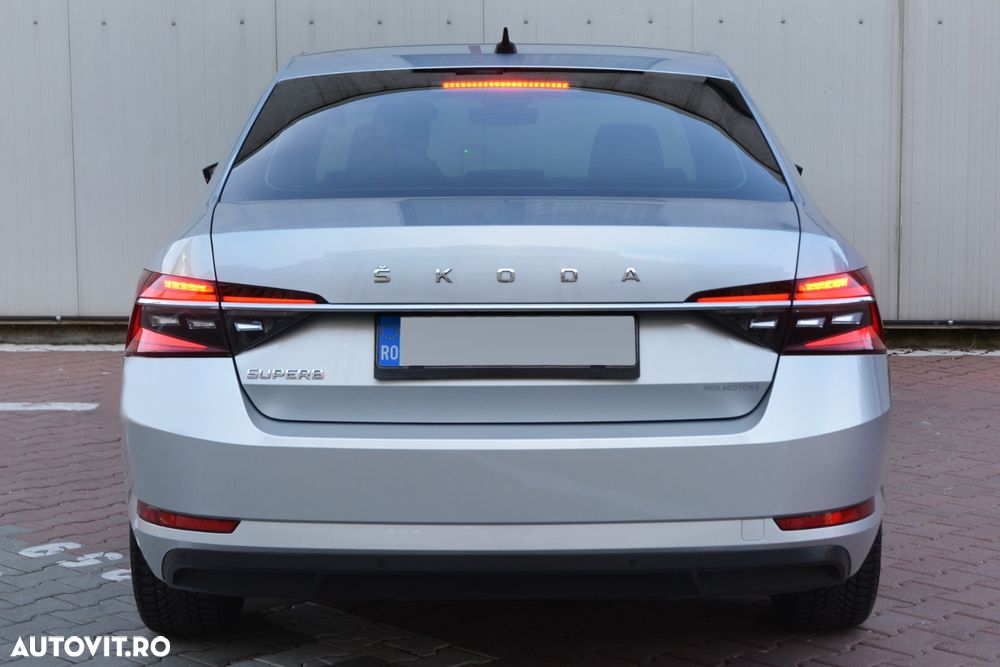 Skoda Superb 2.0 TDI DSG Ambition - 3