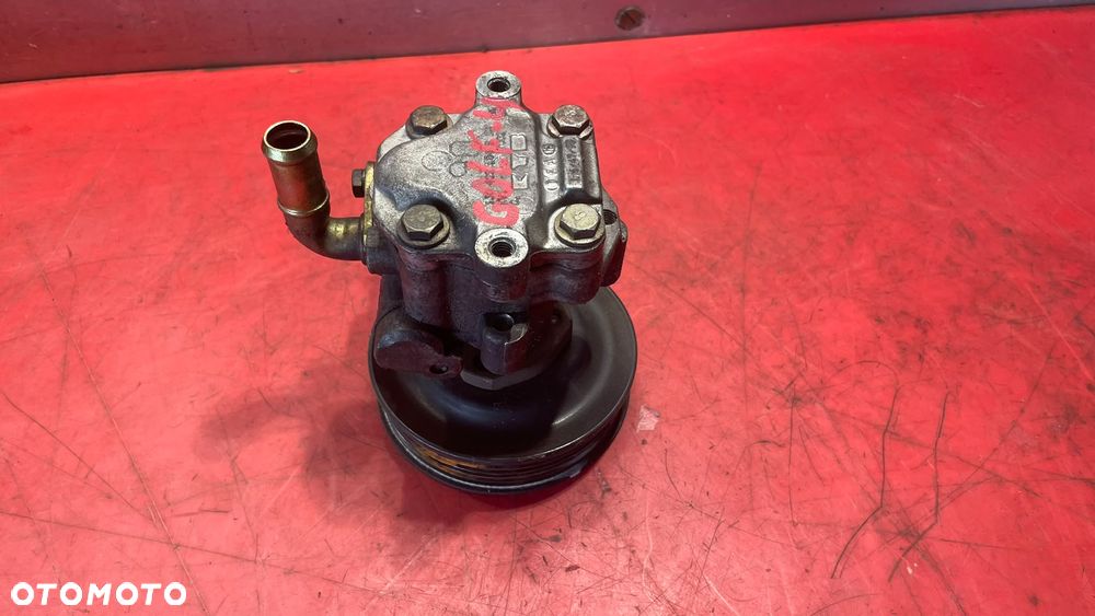 Pompa wspomagania VW Golf IV 1.9 TDI - 2