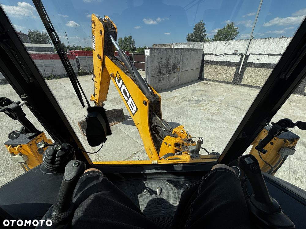 JCB 4cx eco sitemaster - 21