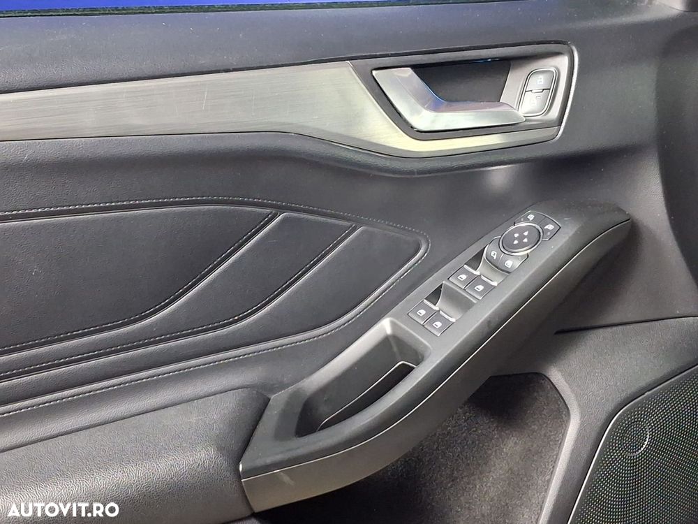 Ford Focus 1.5 EcoBlue Titanium - 10