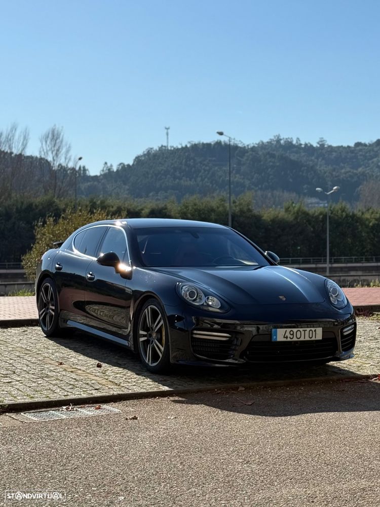 Porsche Panamera Turbo S PDK - 2