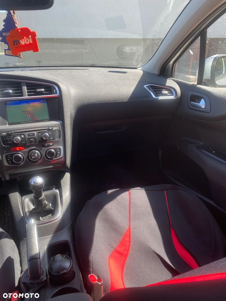 Citroën C4 1.6 VTi Attraction - 16