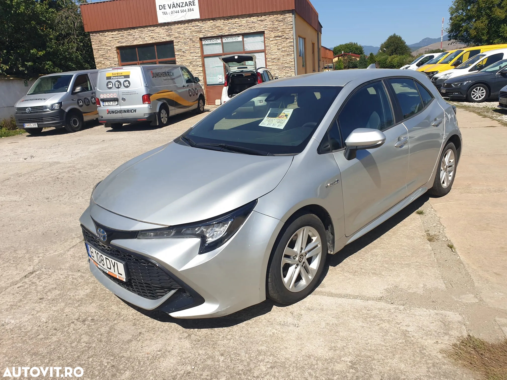 Toyota Corolla 1.8 HSD Dynamic - 3