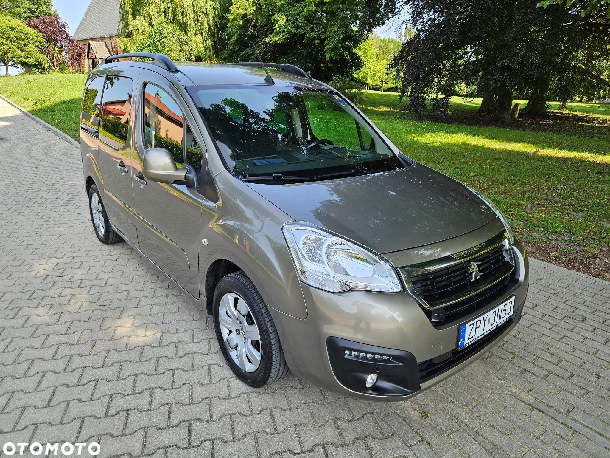 Peugeot Partner 1.2 PureTech L2 S&S Pro (bryg.) - 1