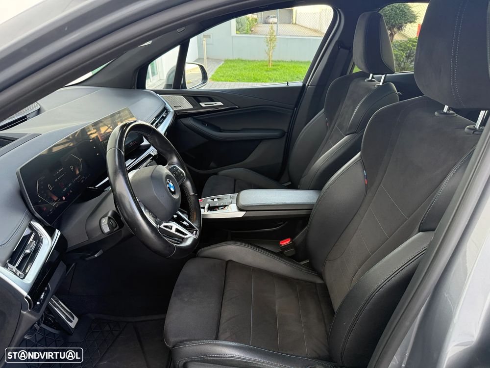 BMW 218 Active Tourer d Pack Desportivo M Auto - 25