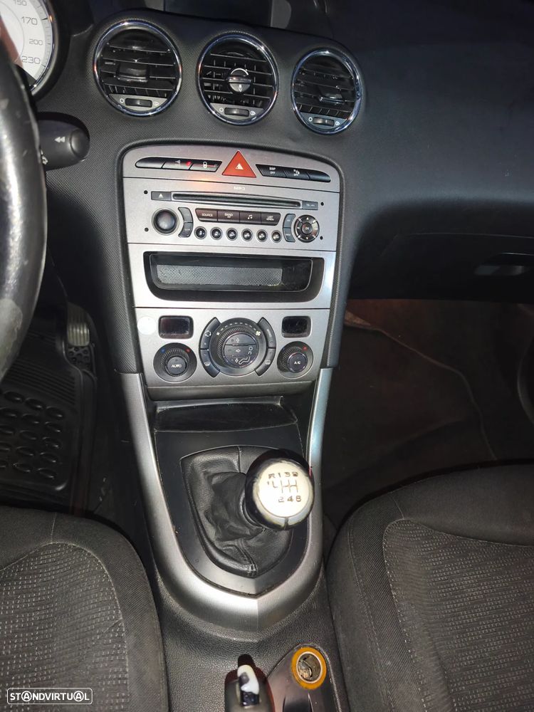 Peugeot 308 SW 1.6 HDi Executive CVM6 - 3