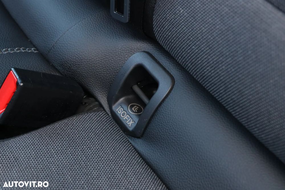 Mercedes-Benz GLA 200 (CDI) d 7G-DCT - 27