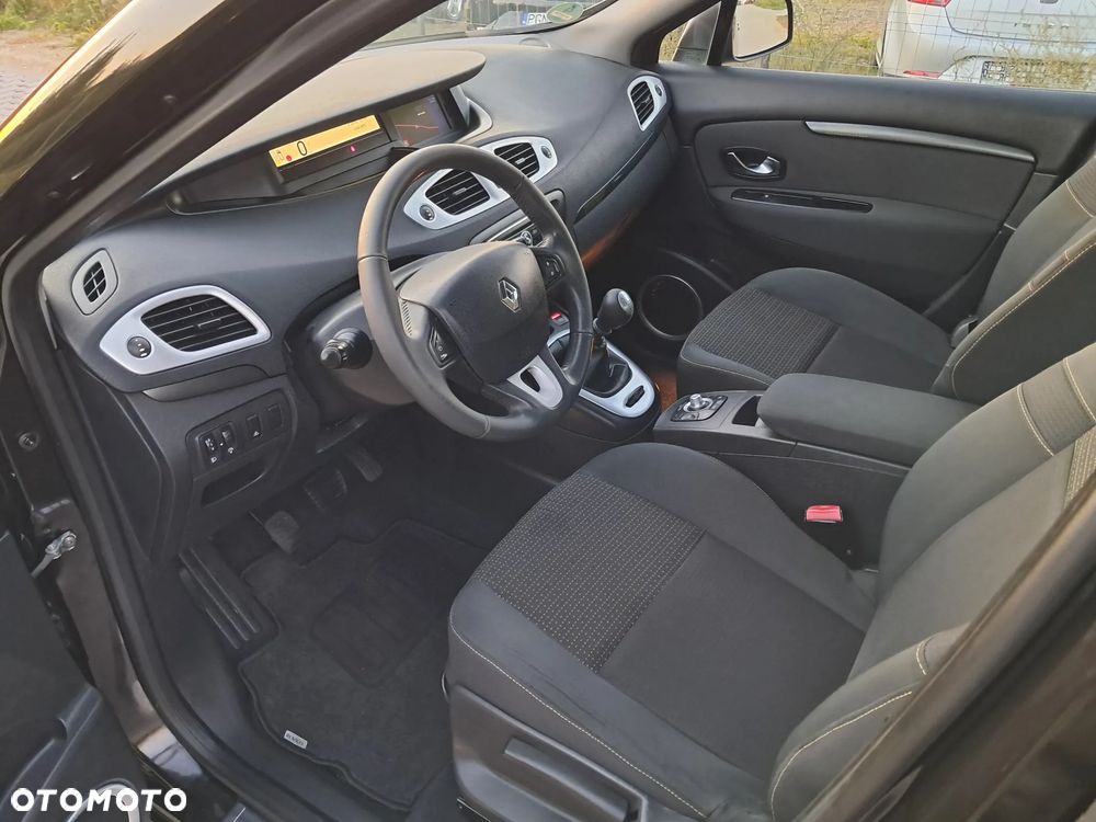 Renault Grand Scenic 1.6 16V 110 Dynamique - 14