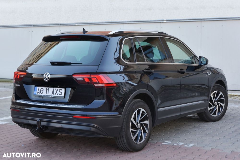 Volkswagen Tiguan 2.0 TDI SCR 4MOTION DSG R-Line - 4