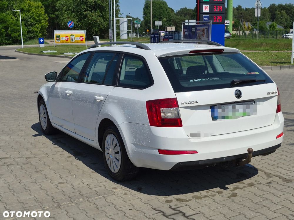 Skoda Octavia 1.6 TDI Ambition - 3