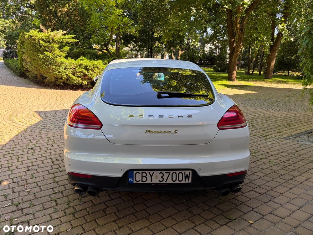 Porsche Panamera - 7