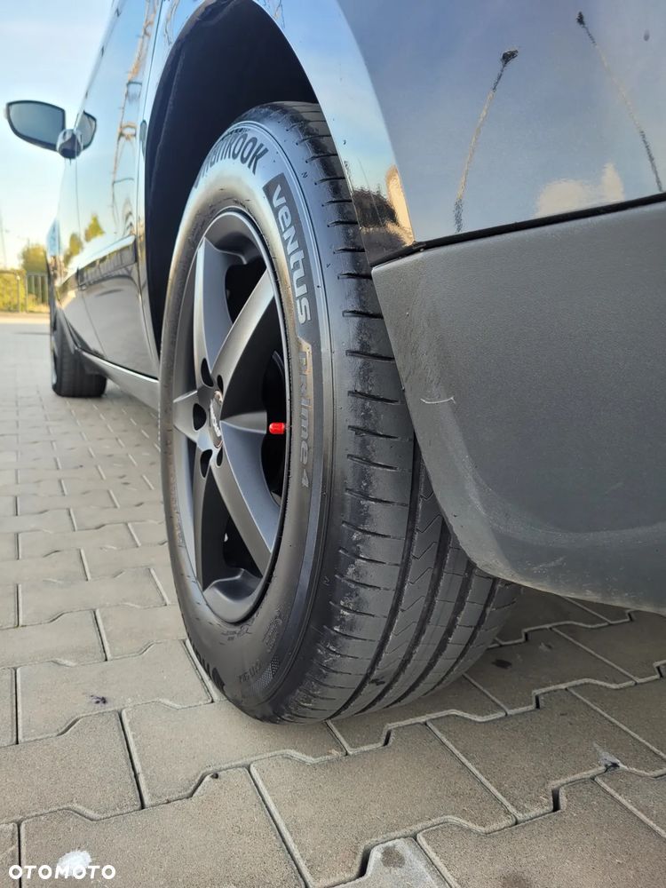 Ford Galaxy 2.0 TDCi DPF Business Edition - 10