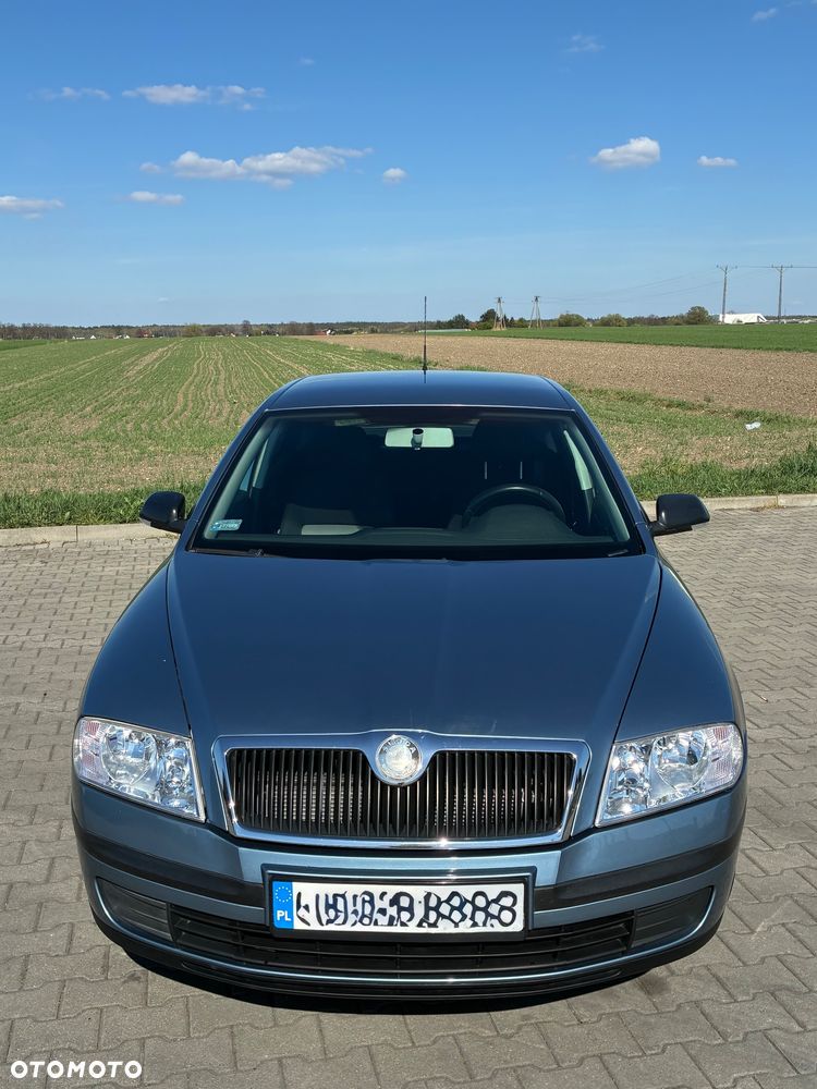 Skoda Octavia 1.6 Classic - 4