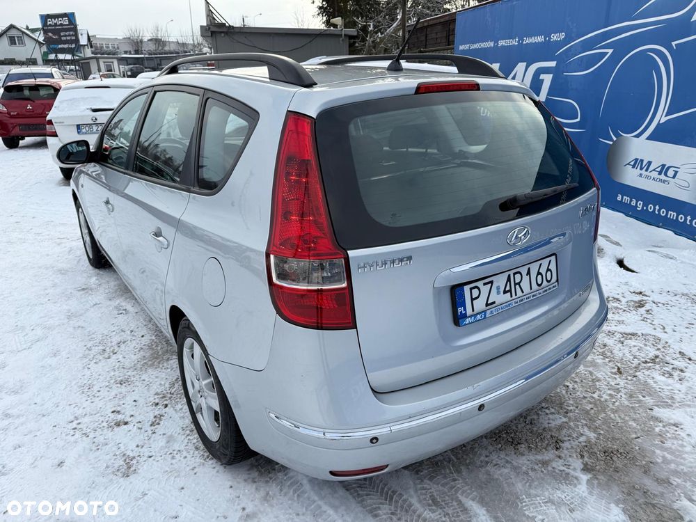 Hyundai i30 1.6 CRDi Style - 8