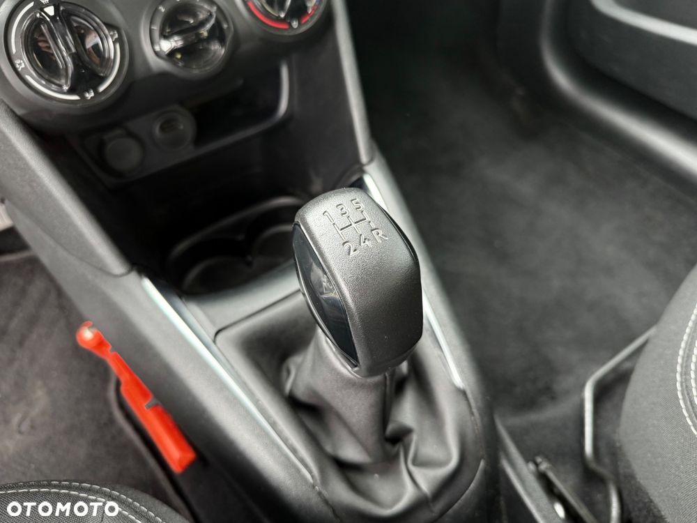 Peugeot 208 PureTech 82 Start & Stop Style - 24
