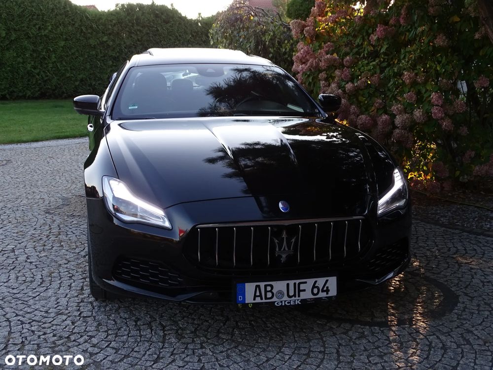 Maserati Quattroporte - 37