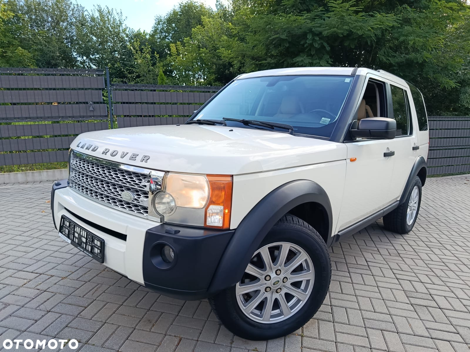 Land Rover Discovery III 4.4 V8 SE - 2