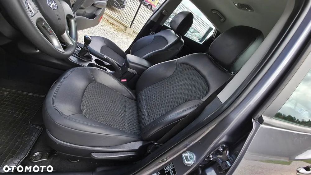 Hyundai ix35 1.6 2WD blue Trend - 21