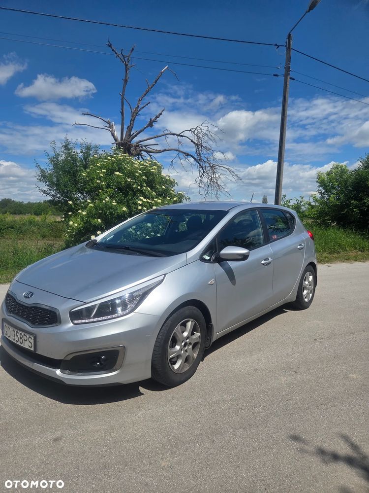 Kia Ceed 1.4 CRDi M - 3