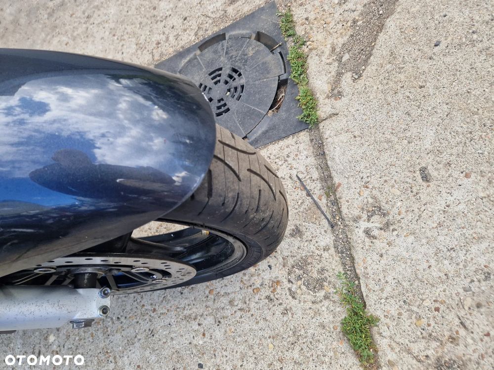 Honda CBR - 12