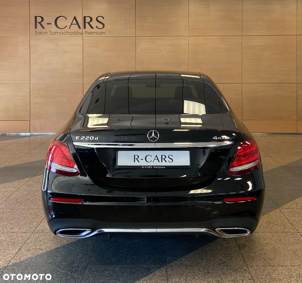 Mercedes-Benz Klasa E 220 d 4-Matic 9G-TRONIC - 6