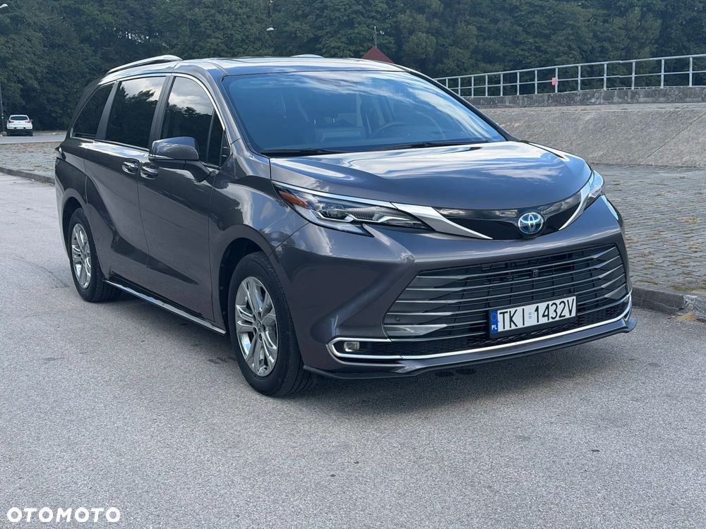 Toyota Sienna 3.5 V6 - 16