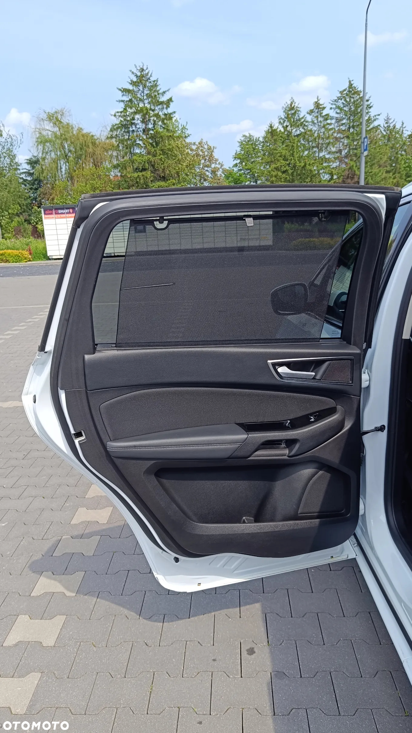 Ford S-Max 2.0 EcoBlue Titanium - 24