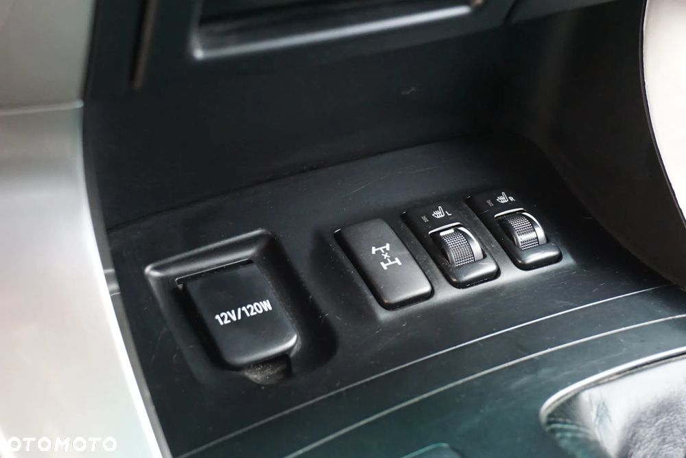 Toyota Land Cruiser 3.0 D Sol Navi - 25
