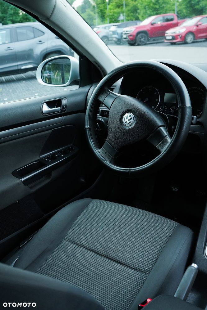Volkswagen Golf 1.9 TDI Comfortline - 9