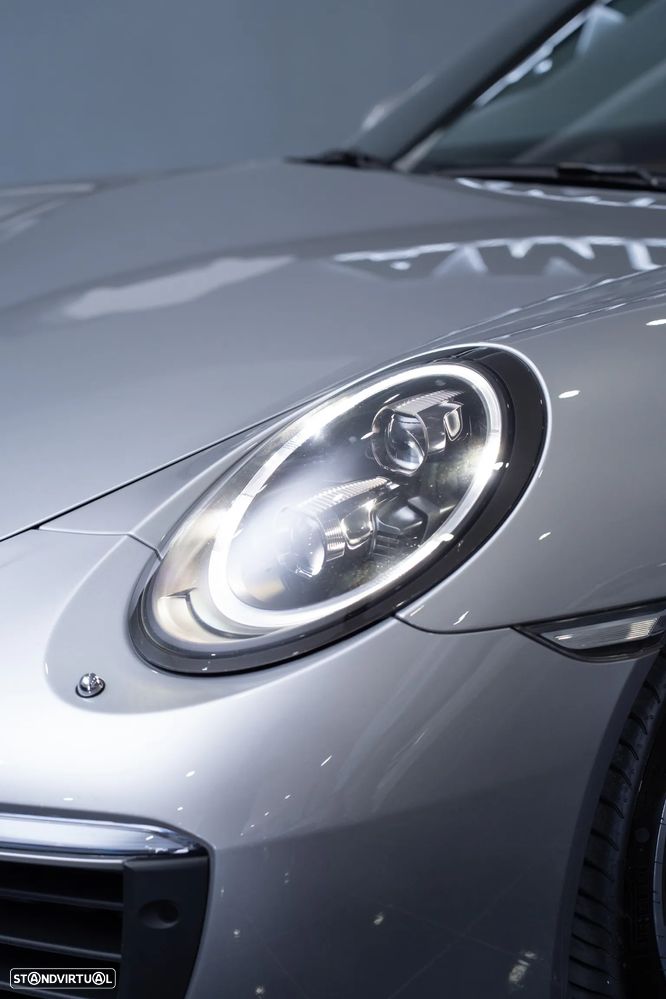Porsche 911 (991) Carrera 4 S PDK - 38