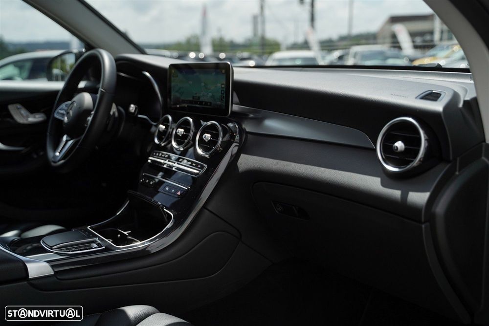 Mercedes-Benz GLC 300 de 4Matic - 38